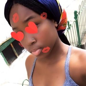 Meet your Posher, Ajah